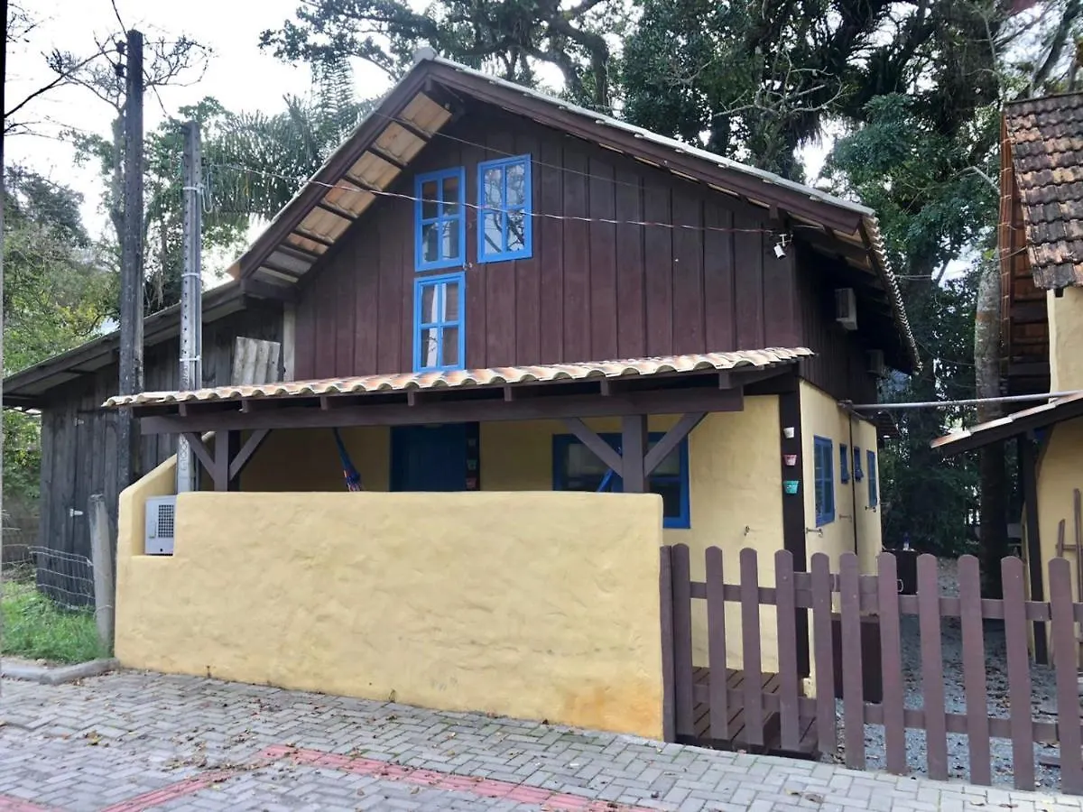 Chales No Centro De Bombinhas Brasil