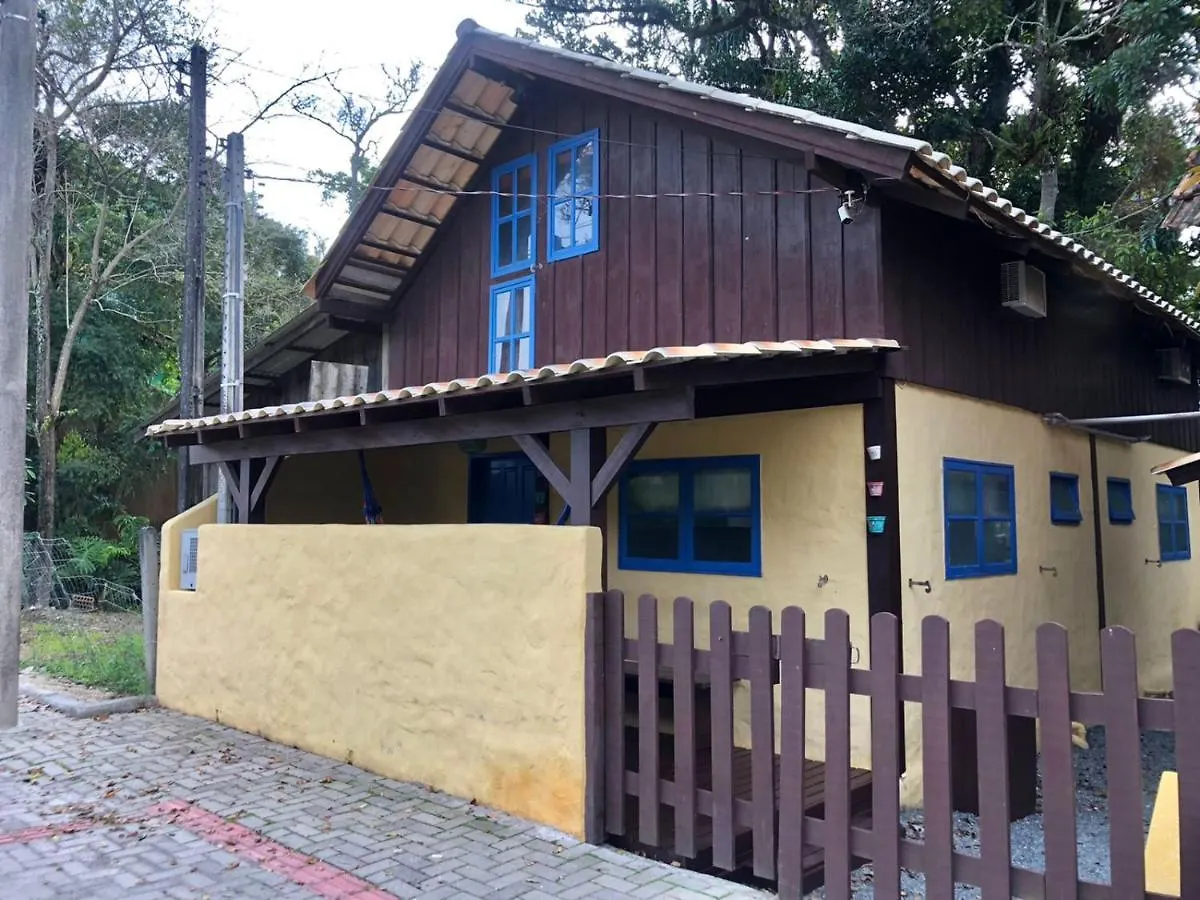 Casa de Férias Chales No Centro De Bombinhas